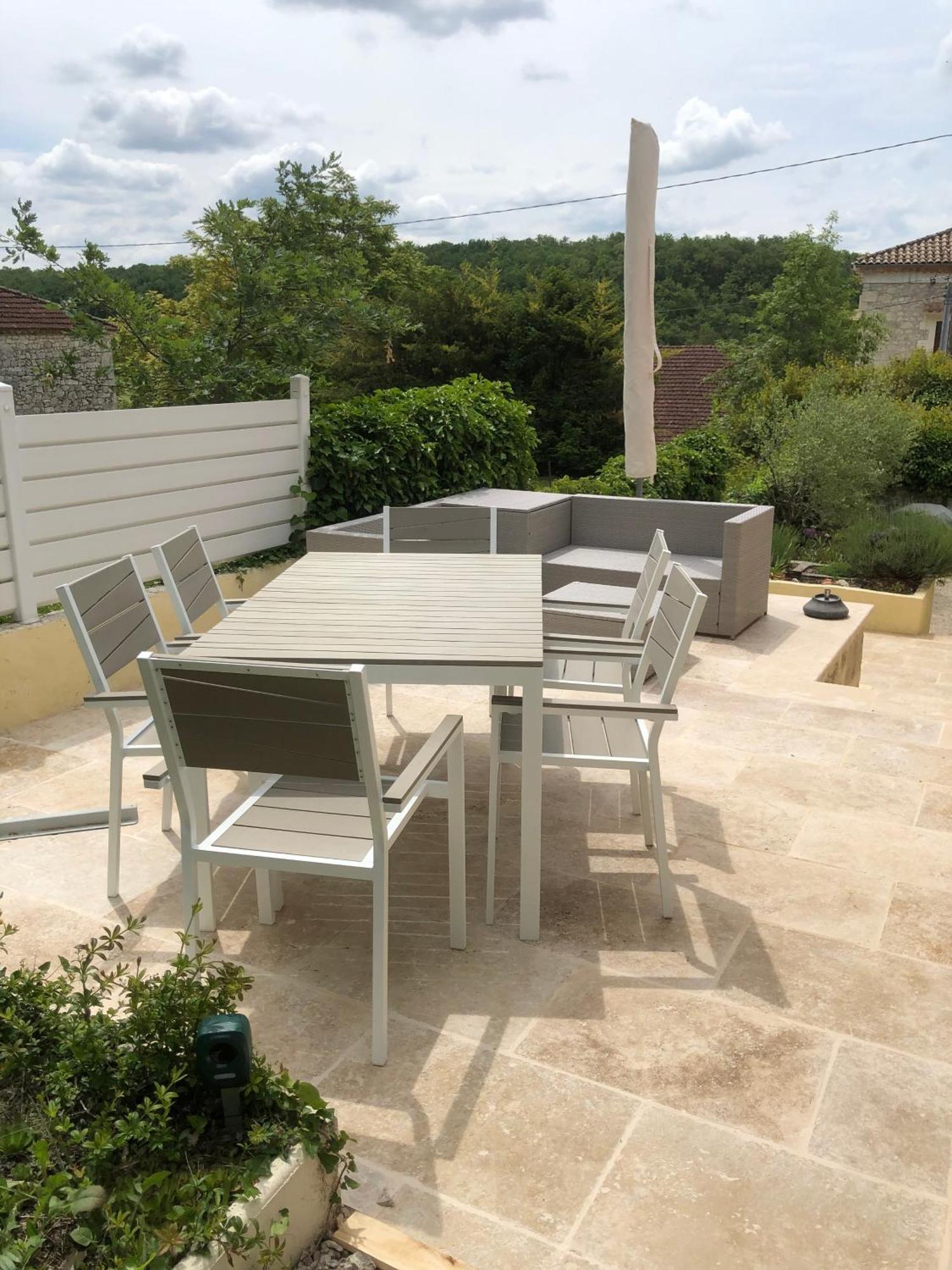 D'Est En Ouest Villa Montcuq Екстериор снимка